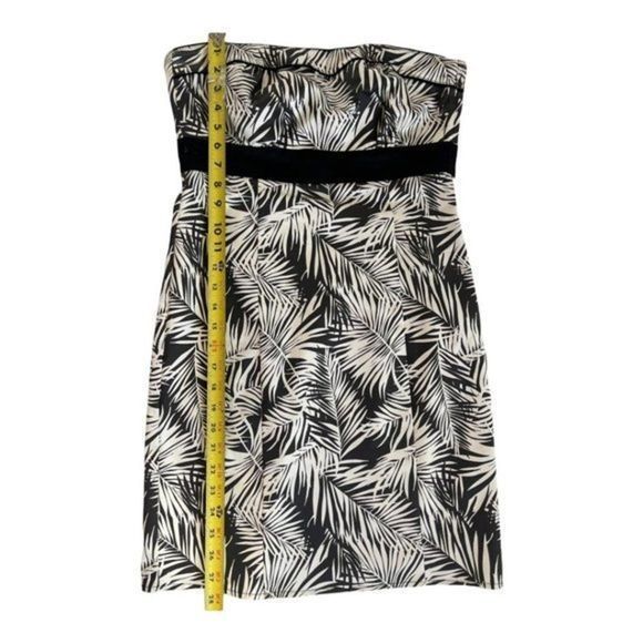 H&M Strapless Palm Print Dress - Picture 5 of 10